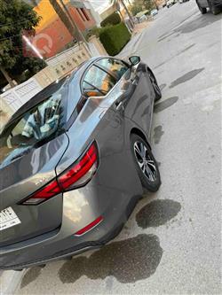 Nissan Sentra